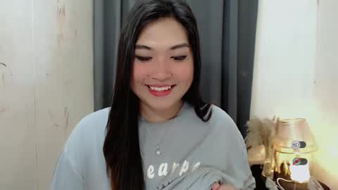 Snapshot of clairewntr_ chatting on October 24, 2025, 6:54 am CLAIRE online show from October 24, 2025, 6:54 am