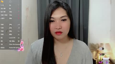 CLAIRE online show from November 27, 2025, 5:20 am