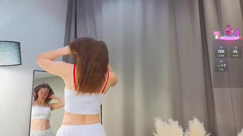 Snapshot of clairwittenmyer chatting on September 21, 2025, 1:07 am Im Amy online show from September 21, 2025, 1:07 am