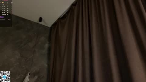 Snapshot of clairwittenmyer chatting on October 27, 2025, 1:09 am Im Amy online show from October 27, 2025, 1:09 am