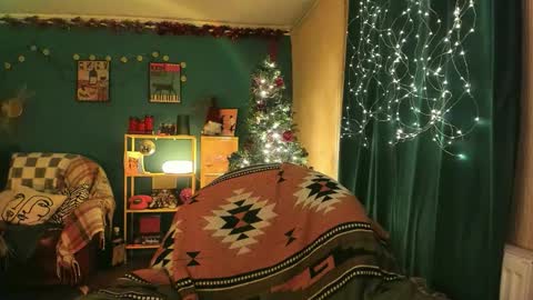 Snapshot of clancyosbourne chatting on February 3, 2026, 6:46 pm Clancy online show from February 3, 2026, 6:46 pm