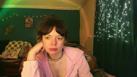 Snapshot of clancyosbourne chatting on February 21, 2026, 7:04 pm Clancy online show from February 21, 2026, 7:04 pm