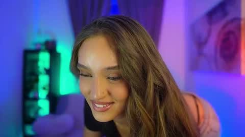 Snapshot of clara_smile chatting on October 22, 2025, 6:40 pm Clara smile online show from October 22, 2025, 6:40 pm