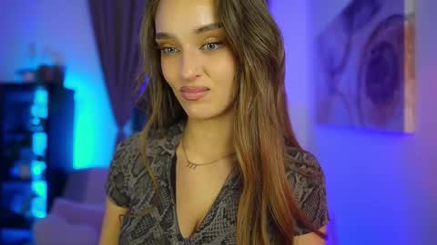 Snapshot of clara_smile chatting on October 24, 2025, 6:37 pm Clara smile online show from October 24, 2025, 6:37 pm