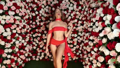 Snapshot of clara_tenssio chatting on December 3, 2024, 7:32 am Clara online show from December 3, 2024, 7:32 am