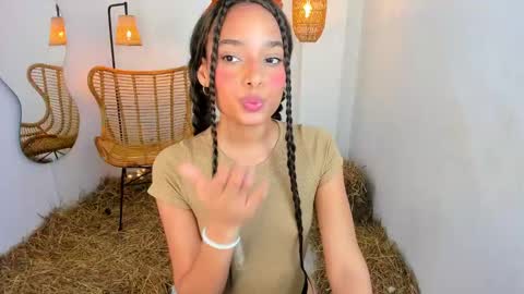 Snapshot of clara_tenssio chatting on December 16, 2024, 9:46 am Clara online show from December 16, 2024, 9:46 am