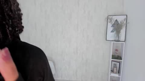 Snapshot of clara_tenssio chatting on December 26, 2024, 7:24 am Clara online show from December 26, 2024, 7:24 am