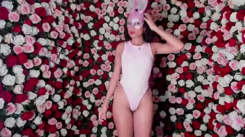 Snapshot of clara_tenssio chatting on January 6, 2025, 9:19 am Clara online show from January 6, 2025, 9:19 am