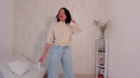 Snapshot of clara_tenssio chatting on January 9, 2025, 3:04 am Clara online show from January 9, 2025, 3:04 am