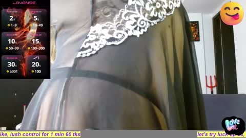 clara_xuee online show from December 17, 2024, 1:39 am