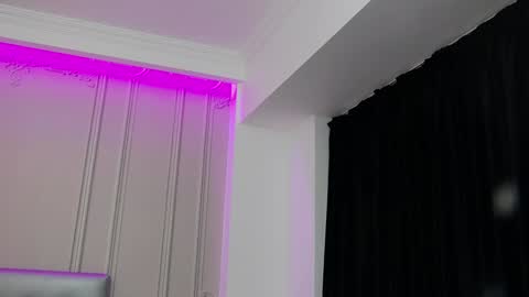 ClaraHazel online show from December 4, 2024, 11:41 am