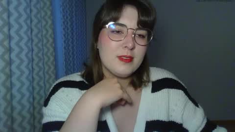 Clara online show from May 24, 2026, 4:23 pm