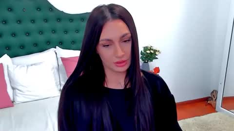 Snapshot of claraxjoy chatting on December 6, 2024, 8:05 am ClaraXJoy online show from December 6, 2024, 8:05 am