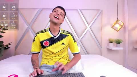 Clarentz bby online show from June 5, 2026, 5:36 am