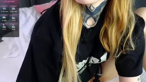 Sophie online show from February 1, 2025, 10:02 pm