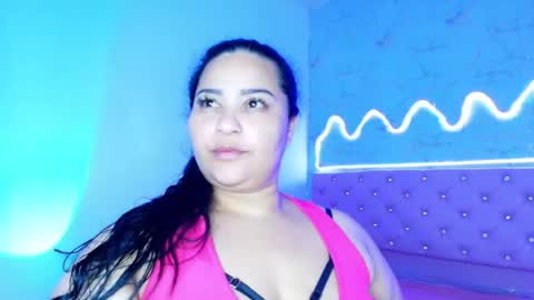 Snapshot of clarigil chatting on July 4, 2026, 1:06 pm clarigil online show from July 4, 2026, 1:06 pm
