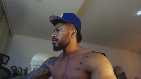Snapshot of clark_strong chatting on May 15, 2026, 11:34 pm clark_strong online show from May 15, 2026, 11:34 pm