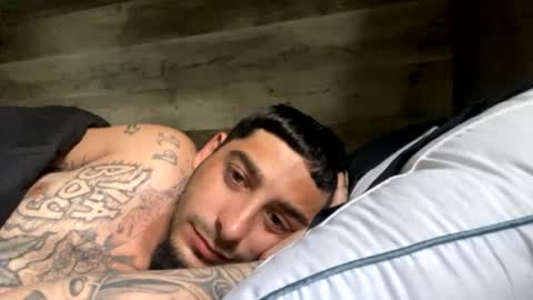 Snapshot of clarkshammer95 chatting on February 11, 2025, 1:20 pm clarkshammer95 online show from February 11, 2025, 1:20 pm