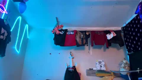 Snapshot of clarkshammer95 chatting on October 4, 2025, 4:27 pm clarkshammer95 online show from October 4, 2025, 4:27 pm