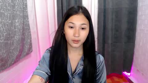 MIKAY OR MIKAH online show from March 1, 2025, 6:11 pm
