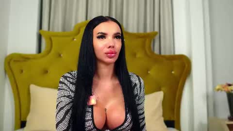 Snapshot of classybarby__ chatting on August 2, 2026, 7:34 pm Velma online show from August 2, 2026, 7:34 pm