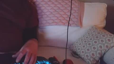 ClassayCalCock online show from November 28, 2025, 9:01 am