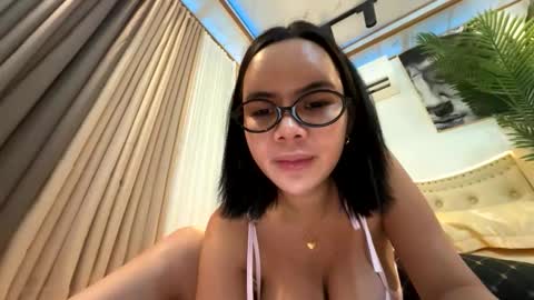 Snapshot of classylilly chatting on June 7, 2026, 4:00 pm lil online show from June 7, 2026, 4:00 pm