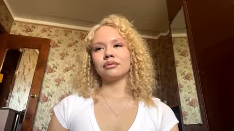 claudettelayel online show from July 14, 2026, 10:21 am