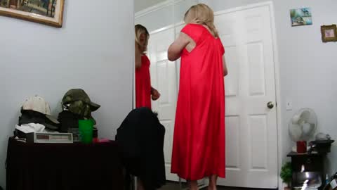 Snapshot of claudia1964 chatting on January 21, 2025, 5:30 pm Claudia online show from January 21, 2025, 5:30 pm