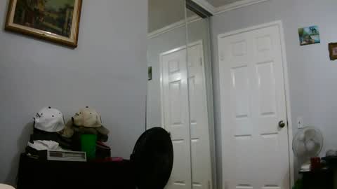 Snapshot of claudia1964 chatting on February 13, 2025, 5:54 pm Claudia online show from February 13, 2025, 5:54 pm