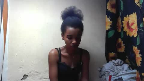 claudianne online show from September 24, 2025, 8:01 pm