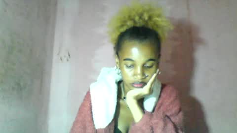 Snapshot of claudiannah chatting on July 10, 2026, 6:21 pm claudianne online show from July 10, 2026, 6:21 pm