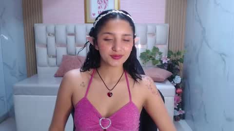 Claudina  online show from October 30, 2025, 4:08 pm