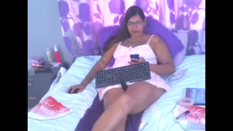 claudine valencia online show from January 24, 2025, 7:08 am