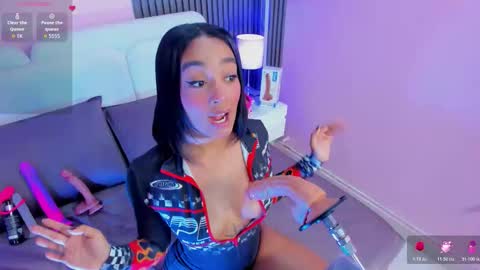 clauwdeen  wolf online show from March 17, 2026, 8:34 pm