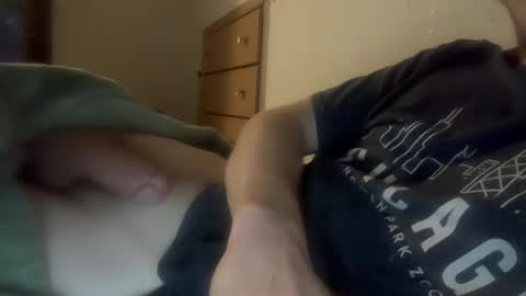 Snapshot of cleatus27 chatting on April 22, 2026, 1:41 am cleatus27 online show from April 22, 2026, 1:41 am