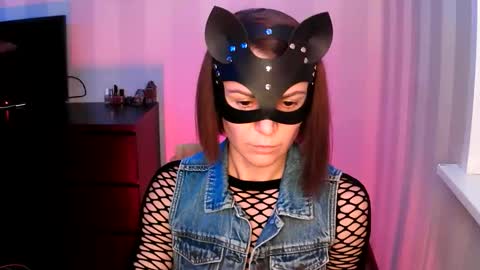 Snapshot of cleo_catra chatting on October 27, 2025, 12:09 pm cleo_catra online show from October 27, 2025, 12:09 pm