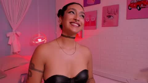 Snapshot of cleo_foxx chatting on July 1, 2026, 12:07 pm Cleo online show from July 1, 2026, 12:07 pm