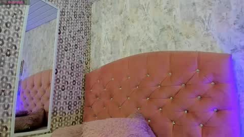 cleo online show from October 28, 2025, 3:32 am