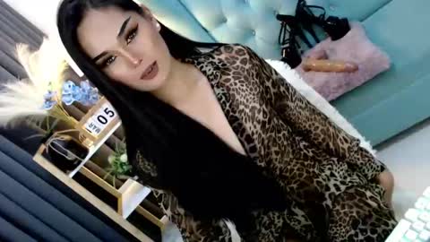 Cleo online show from March 5, 2025, 3:29 am