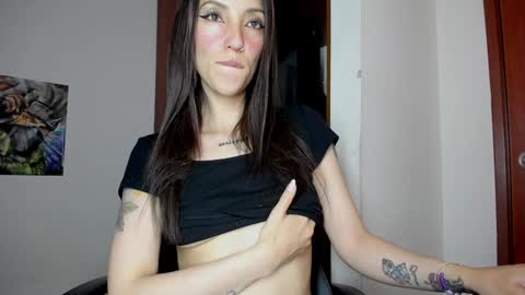 Snapshot of cleopatra_cute chatting on December 24, 2024, 4:55 am Nicol online show from December 24, 2024, 4:55 am