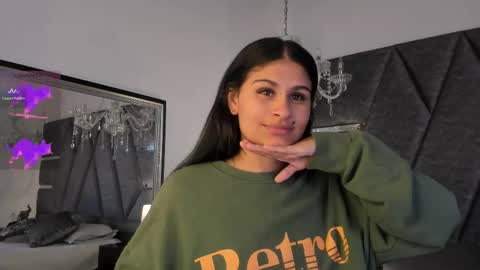 Snapshot of cleopatraa1 chatting on June 1, 2026, 8:43 pm Cleopatra online show from June 1, 2026, 8:43 pm