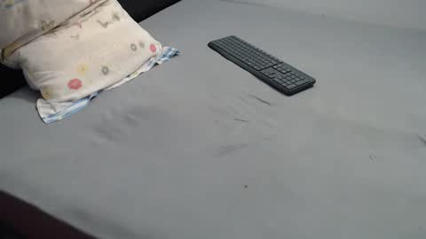 Snapshot of click87 chatting on January 31, 2025, 8:43 am John online show from January 31, 2025, 8:43 am