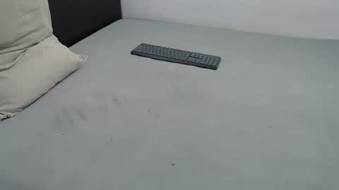 Snapshot of click87 chatting on February 10, 2025, 11:57 am John online show from February 10, 2025, 11:57 am