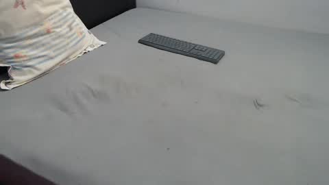 Snapshot of click87 chatting on March 10, 2025, 6:38 am John online show from March 10, 2025, 6:38 am