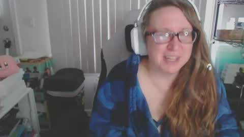 Kate online show from February 13, 2025, 7:42 pm