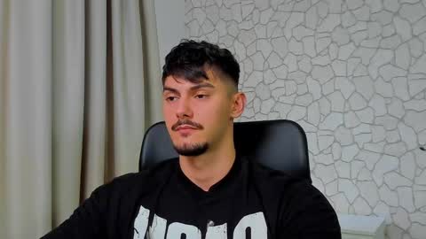 ClintMasterss online show from January 22, 2025, 1:32 pm