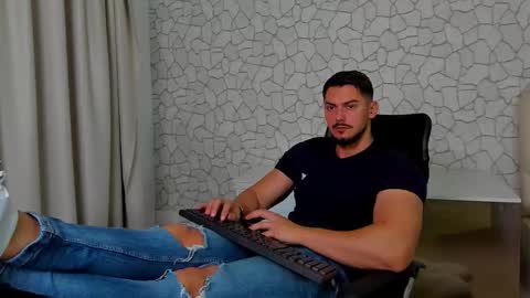 ClintMasterss online show from October 11, 2025, 4:12 am