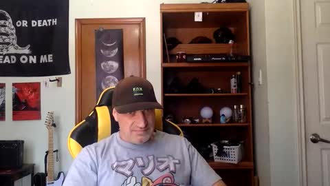 Snapshot of clintwood12 chatting on February 4, 2026, 5:52 pm chad online show from February 4, 2026, 5:52 pm