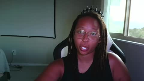Snapshot of clioenchants chatting on July 15, 2026, 2:06 am High Queen Clio online show from July 15, 2026, 2:06 am